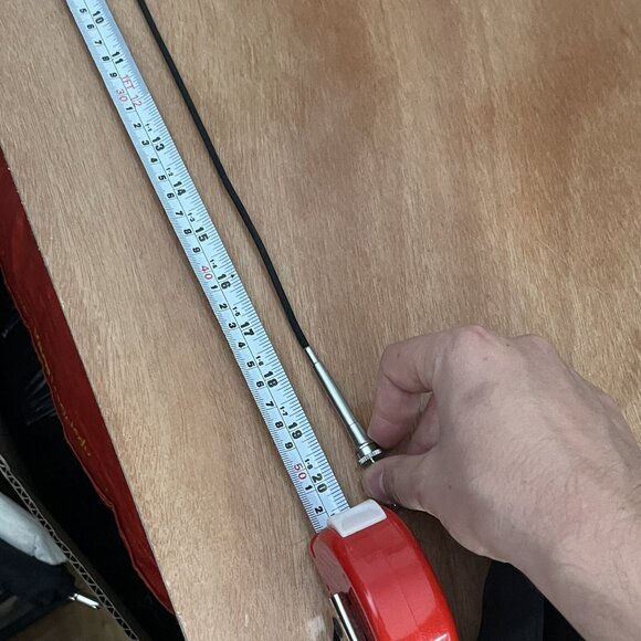 Vivitar Shutter Release Cable used for a Konica 35mm Film SLR Camera - Picture 7 of 8